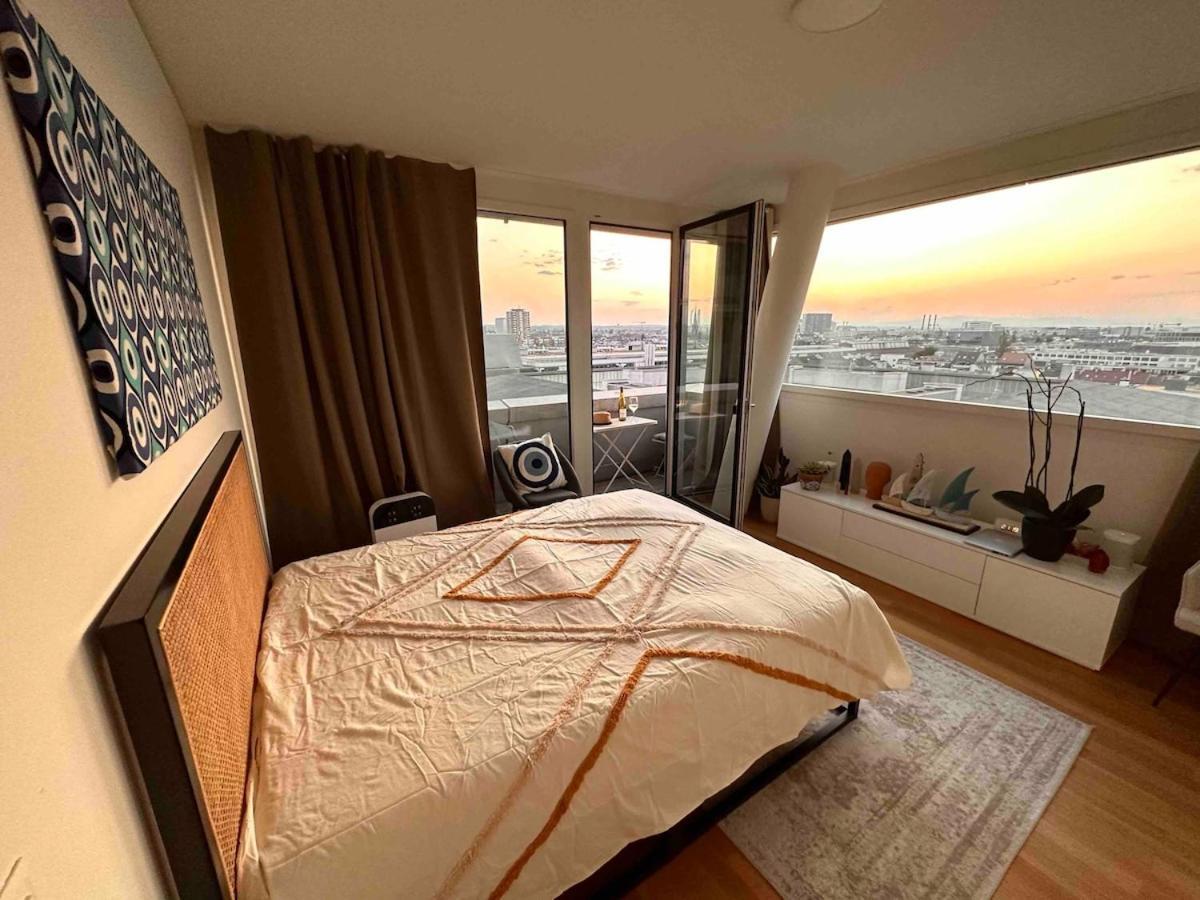 View Flat By Art Apartment *