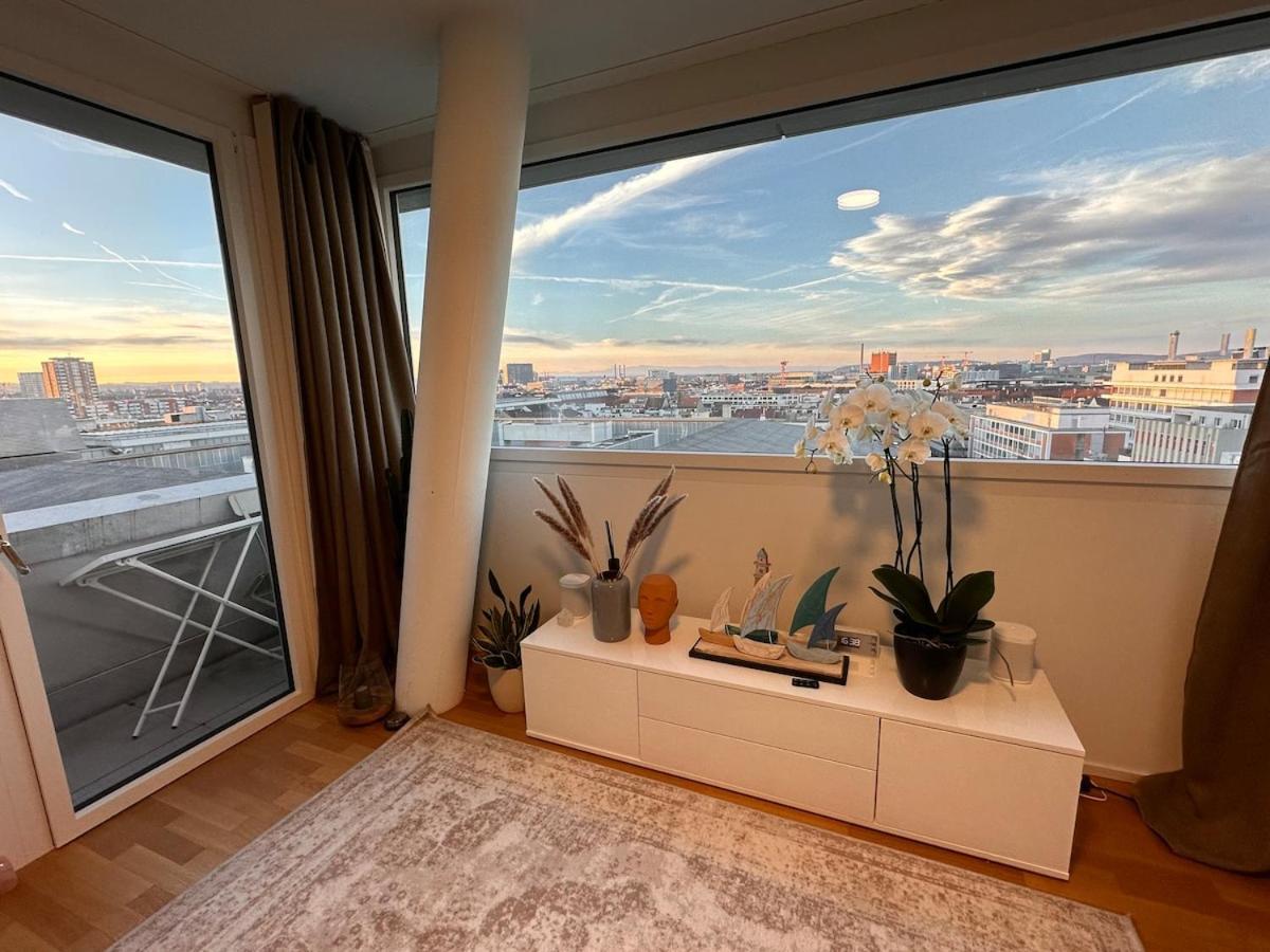 Apartment View Flat By Art Basel